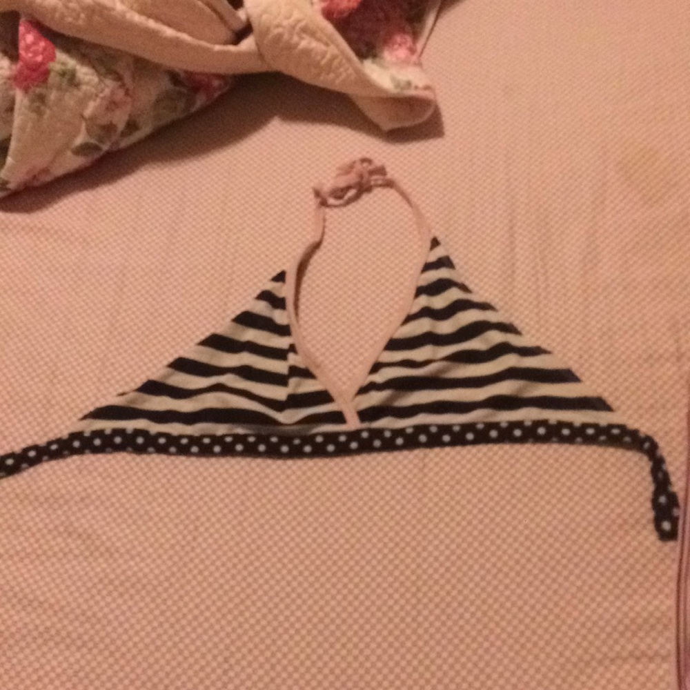 Bikini top
